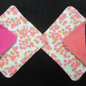 Hand Crafted Baby Washclothes tiny flowers (2) large 7.5 x 7.5